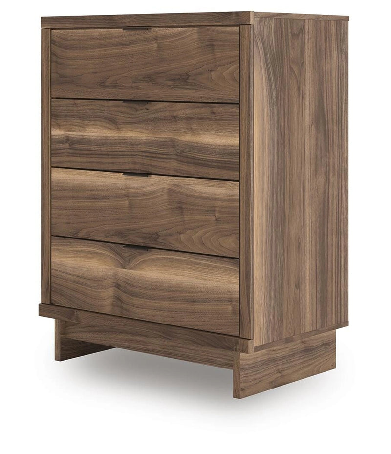 Zadilyn Chest