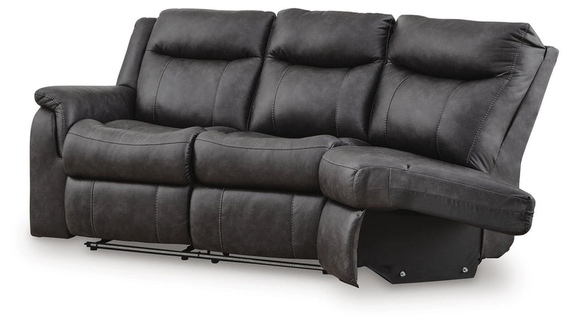 Perarrygin Reclining Sectional