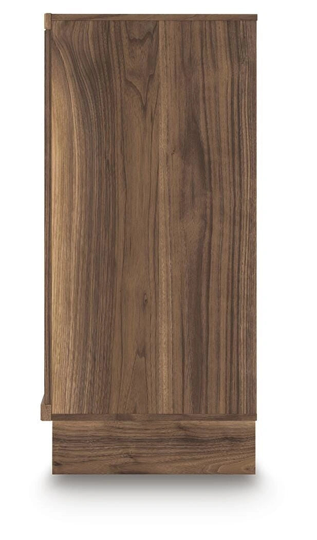 Zadilyn Chest