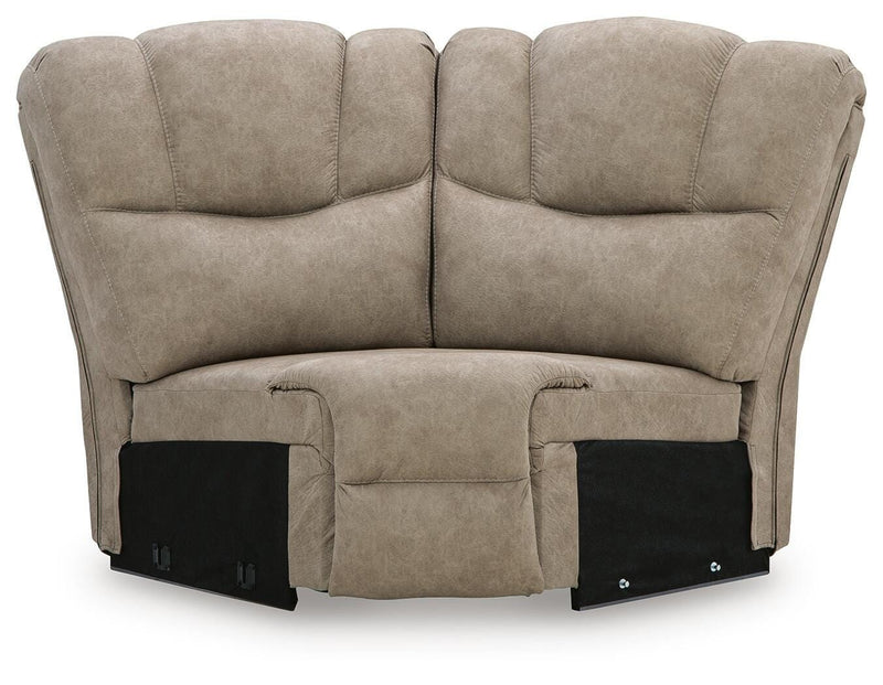 Ravenswaye Reclining Sectional with Console