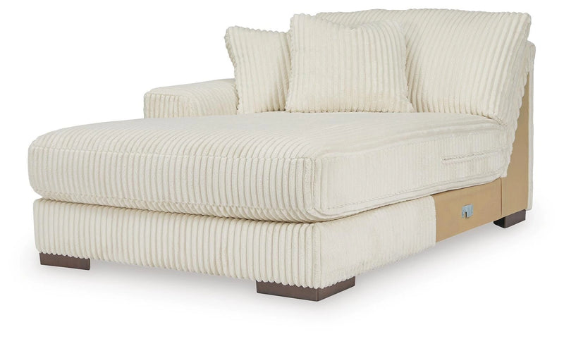 Lindyn Sectional with Chaise