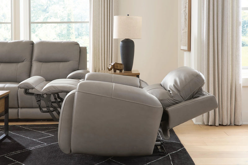 Trendsetter Power Reclining Sofa with Audio Seating