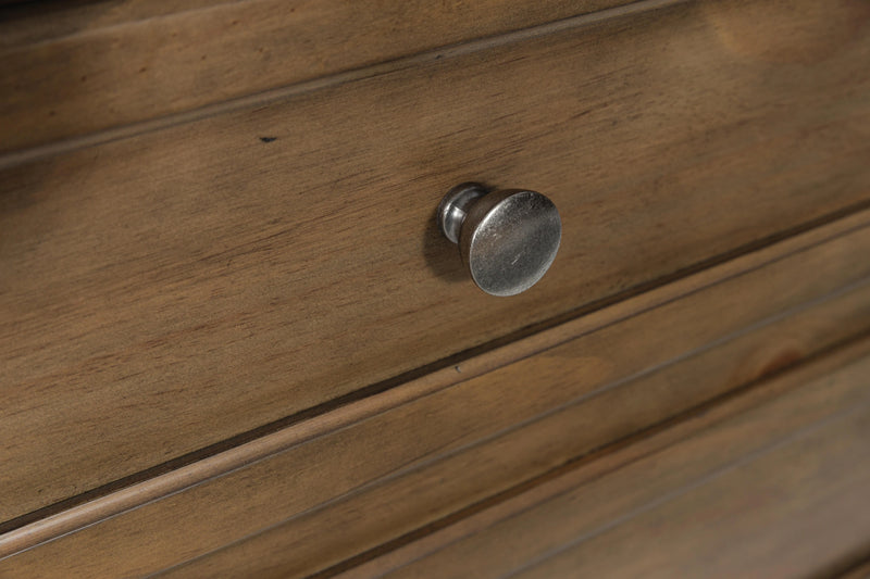 Vandenmore Chest of Drawers